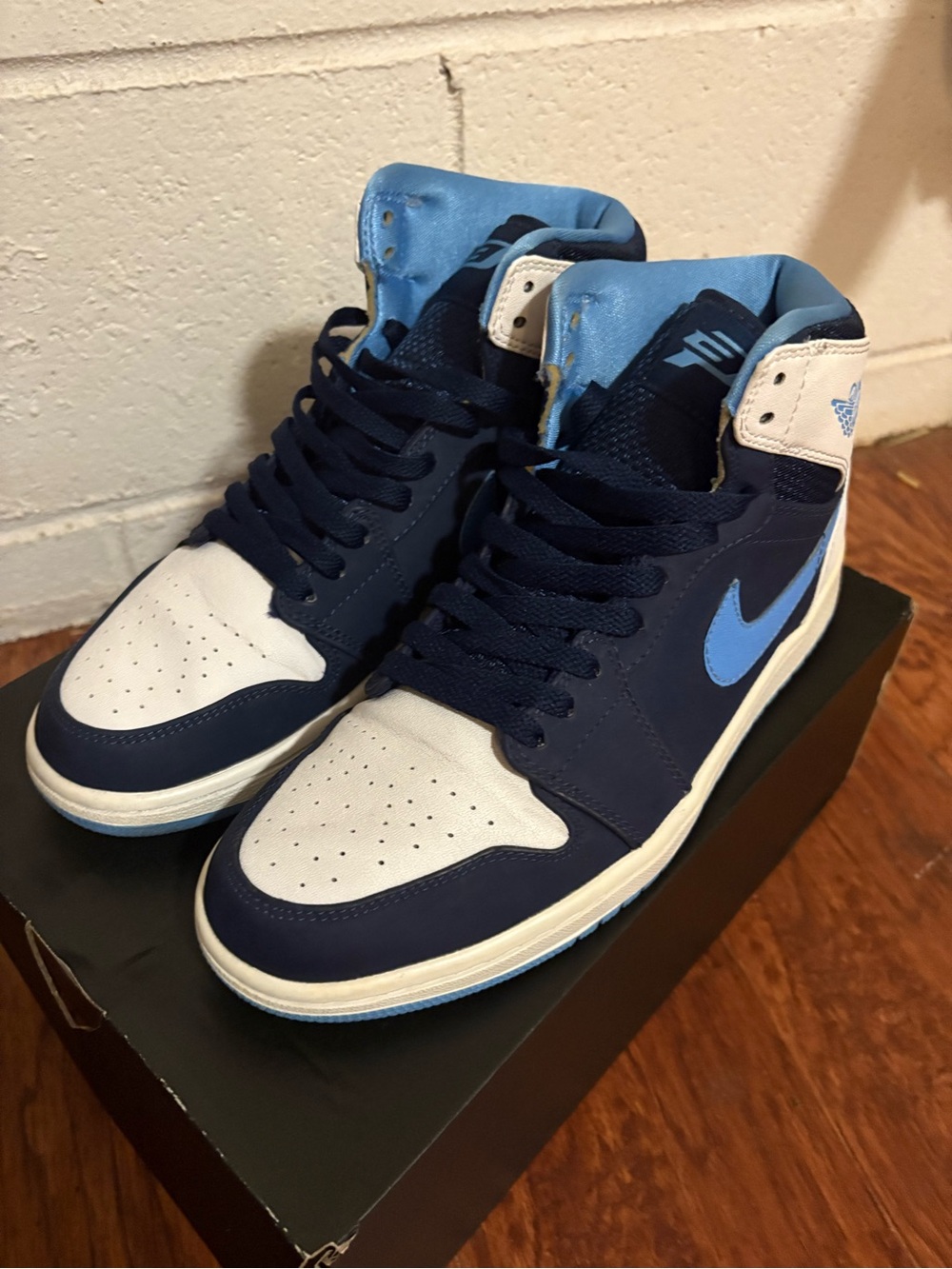 Jordan Retro 1 Chris Paul Edition. 2014 release. Used Mens 8.5